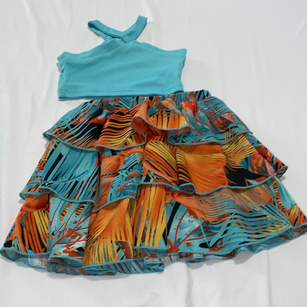 SHEIN 2 pc Skirt and Crop top